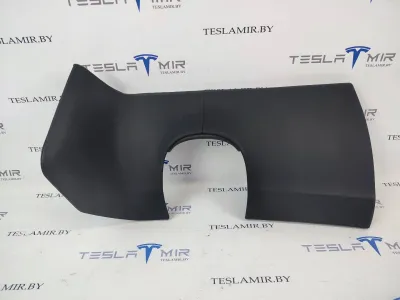 Накладка декоративная под руль (кожух защита) Tesla Model S 2017