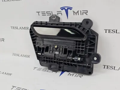 Ручка наружная двери правой Tesla Model S 2022
