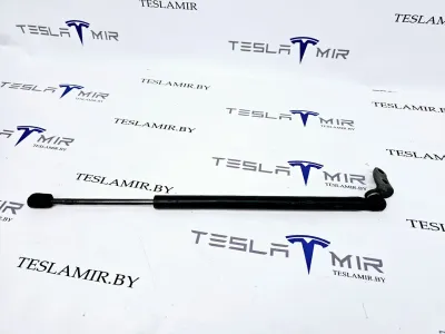 Амортизатор (упор) капота Tesla Model S 2017