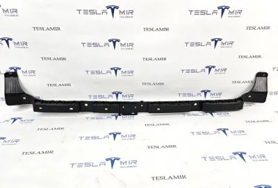 Кронштейн крепления бампера (центральный) задний Tesla Model 3 2020