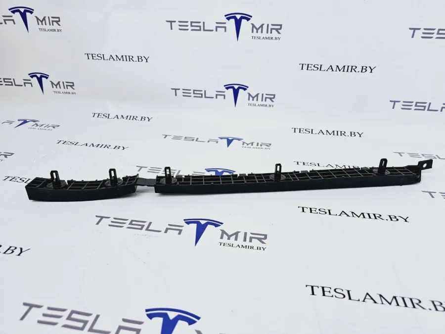 Кронштейн крепления бампера заднего левый Tesla Model S 2018 — фото 1