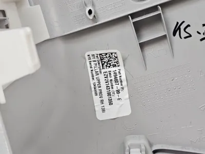 Накладка стойки B внутренняя правая верхняя Tesla Model Y 2024 — фото 3