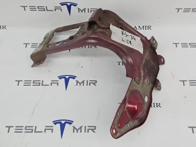 Кронштейн крыла левый Tesla Model S 2022