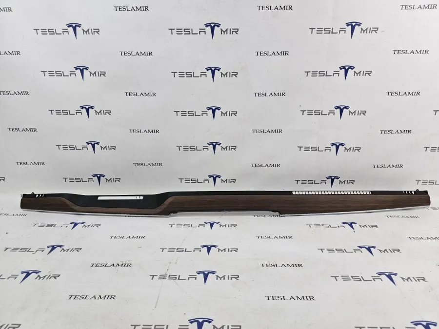 Декоративная накладка центральной консоли Tesla Model S 2022 — фото 1