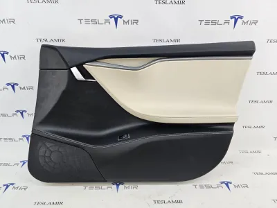 Обшивка двери передней правой Tesla Model S 2018