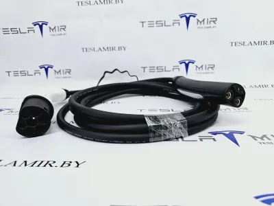 Зарядка для электромобиля Tesla Model 3 2021 — фото 9