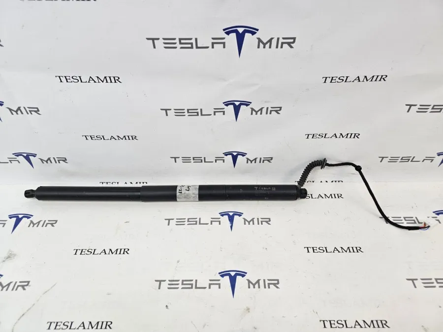 Амортизатор электрический крышки багажника левый Tesla Model Y 2025 — фото 1