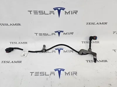 Электропроводка суппорта (ручника) левая Tesla Model 3 2023
