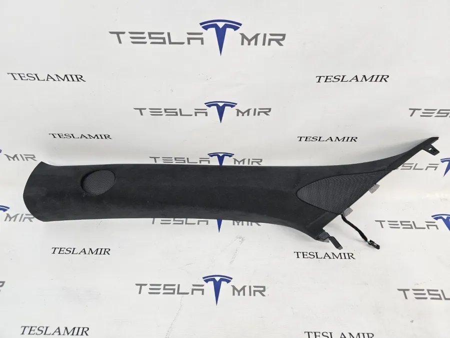 Накладка декоративная стойки А внутренняя левая верхняя Tesla Model S 2022 — фото 1