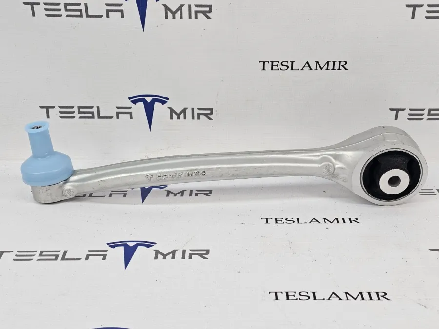 Рычаг передний продольный нижний (банан) правый Tesla Model S 2018 — фото 1