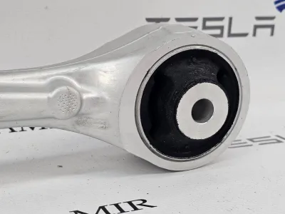 Рычаг передний продольный нижний (банан) правый Tesla Model S 2018 — фото 3