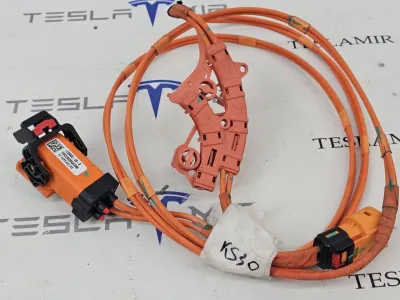 Высоковольтный кабель Tesla Model Y 2024