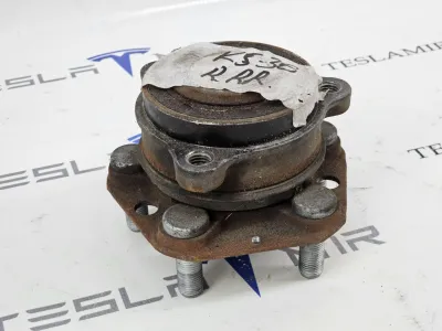 Ступица задняя Tesla Model 3 2024