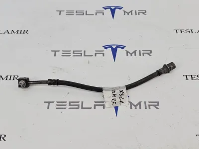 Шланг тормозной заднего Tesla Model 3 2023
