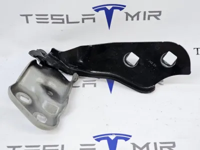 Петля капота левая Tesla Model 3 2023