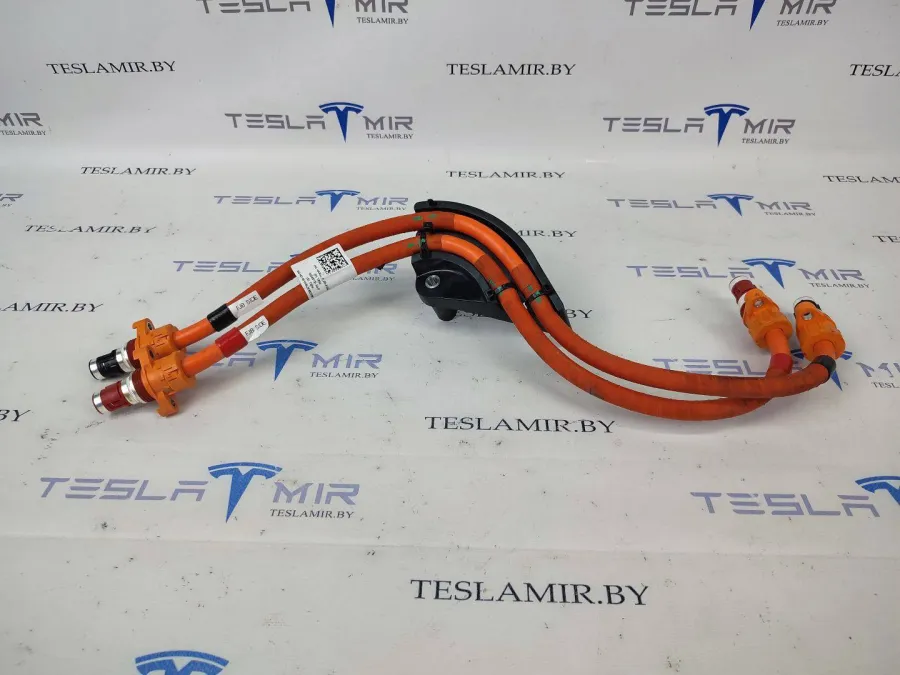 Высоковольтный провод (кабель) двигателя Tesla Model S 2017 — фото 1