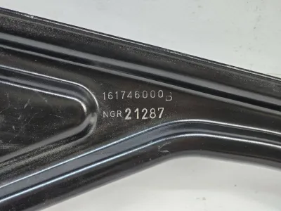 Распорка стоек Tesla Model S 2022 — фото 3