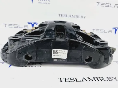 Суппорт тормозной передний левый Tesla Model S 2022 — фото 5