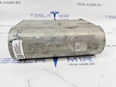 Тепловой насос Tesla Model 3 2022 — фото 2