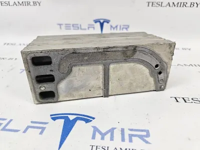 Тепловой насос Tesla Model 3 2022 — фото 5