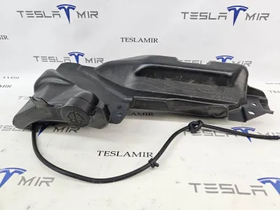 Бачок омывателя Tesla Model 3 2025 — фото 4