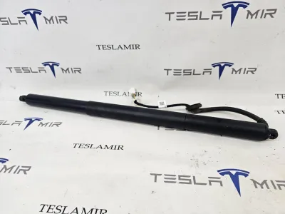 Амортизатор электрический крышки багажника левый Tesla Model Y 2024