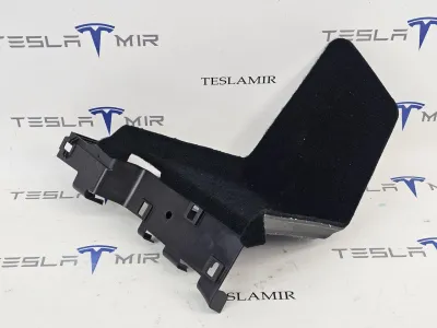 Обшивка отсека багажника правая Tesla Model Y 2025