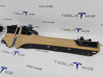 Декоративная накладка центральной консоли Tesla Model S 2018 — фото 2
