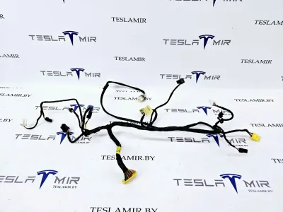 Проводка отопителя (печки) Tesla Model S 2017