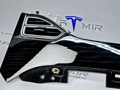 Декоративная накладка центральной консоли Tesla Model S 2019 — фото 3