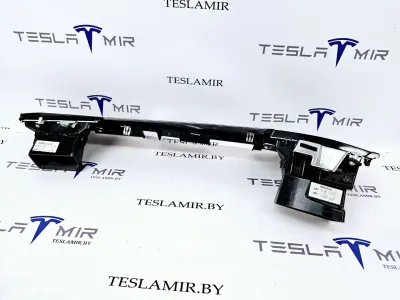 Декоративная накладка центральной консоли Tesla Model S 2019 — фото 6