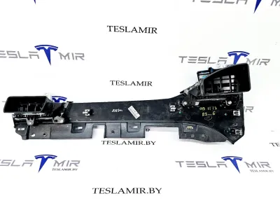 Декоративная накладка центральной консоли Tesla Model S 2019 — фото 7