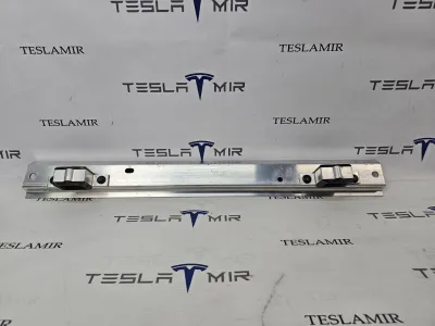 Усилитель бокса подкапотного Tesla Model Y 2025 — фото 2