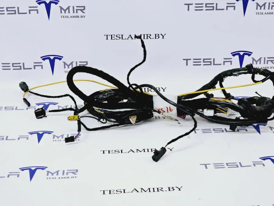 Проводка крышки багажника Tesla Model S 2022 — фото 1