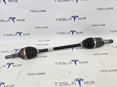 Полуось (приводной вал, ШРУС) передняя Tesla Model 3 2024