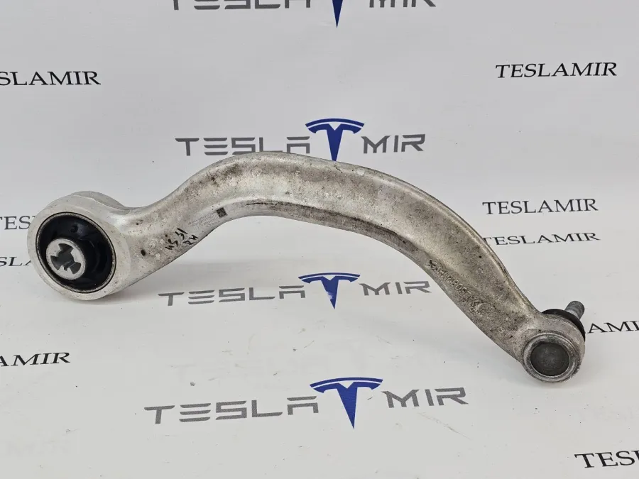 Рычаг передний продольный нижний (банан) правый Tesla Model 3 2024 — фото 1