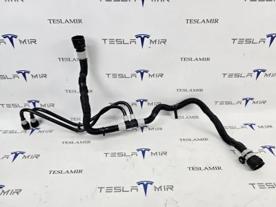 Шланг системы охлаждения теплообменник (Chiller)-батарея Tesla Model 3 2024
