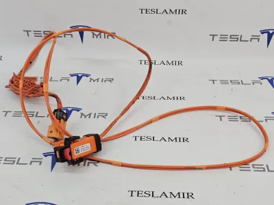 Высоковольтный кабель Tesla Model 3 2024