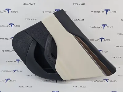 Обшивка двери задней правой Tesla Model S 2022