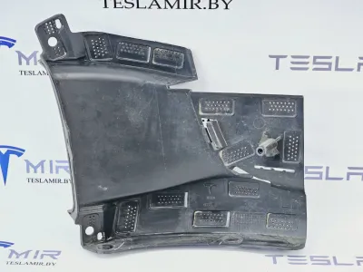 Кронштейн крепления бампера переднего левый Tesla Model Y 2021 — фото 2