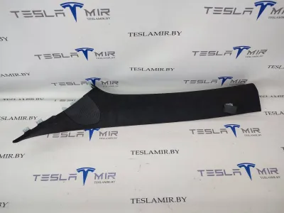Накладка декоративная стойки А внутренняя левая верхняя Tesla Model S 2017