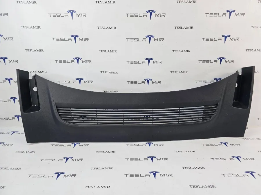 Дождевик Tesla Model Y 2025 — фото 1