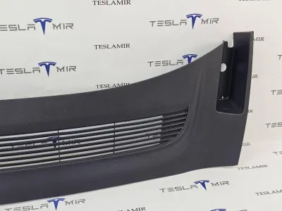 Дождевик Tesla Model Y 2025 — фото 3