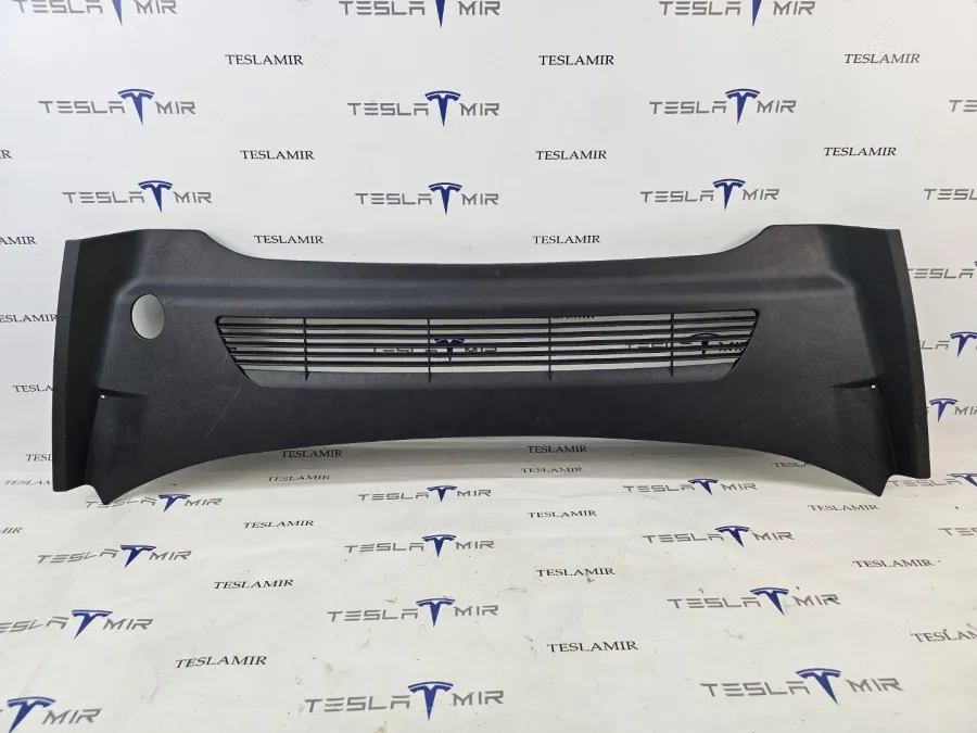 Дождевик Tesla Model Y 2024 — фото 1