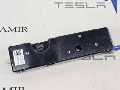 Антенна Tesla Model S 2022