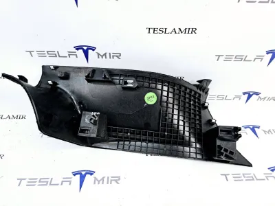 Накладка стойки С внутренняя левая нижняя Tesla Model Y 2022 — фото 2