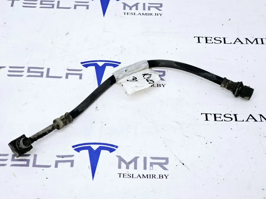 Шланг тормозной заднего Tesla Model 3 2019 — фото 1