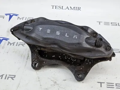 Суппорт тормозной передний правый Tesla Model S 2018