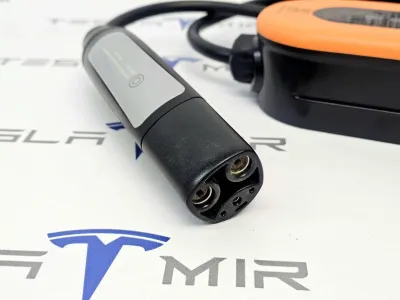 Зарядка для электромобиля Tesla Model 3 2021 — фото 3