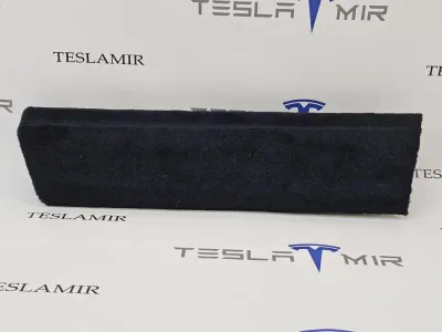 Обшивка отсека багажника левая Tesla Model S 2022
